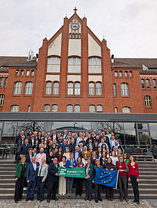 Delegierte und Gäste des EUD/JEF Bundesausschusses am 14.03.2026 vor der Jugendherberge am Ostkreuz in Berlin.. 